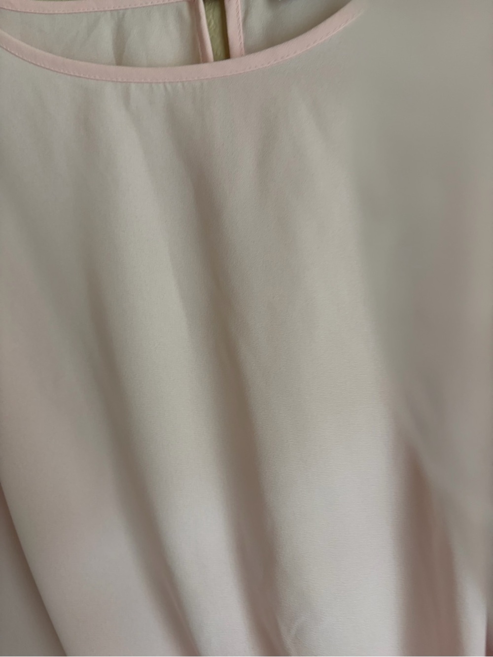 New York and company sheerLight Pink Tie-Waist Women's Blouse - Picture 4 of 6
